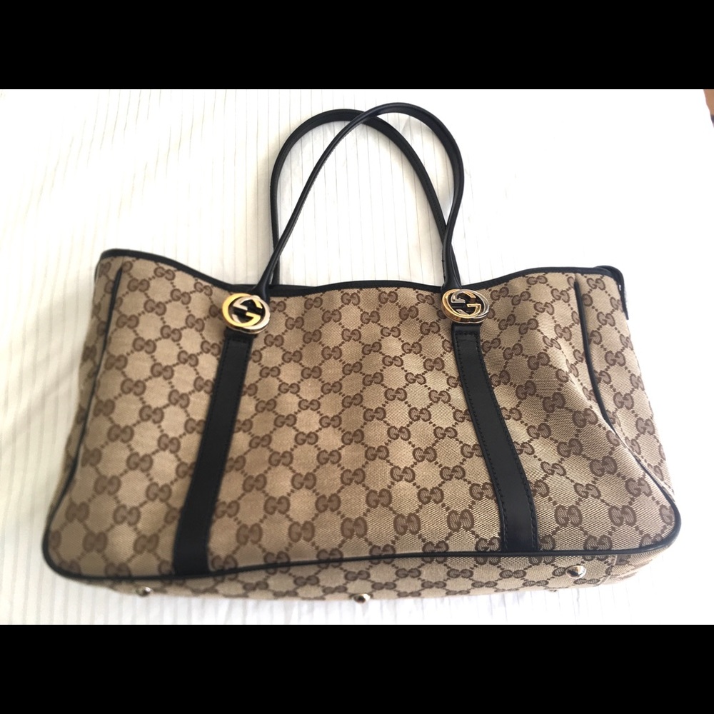 Gucci handbag
